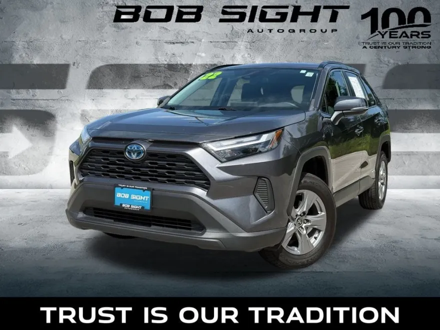 2022 Toyota RAV4 Hybrid XLE photo 1