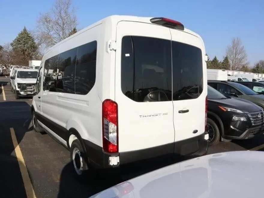 2024 Ford Transit Passenger XL photo 1