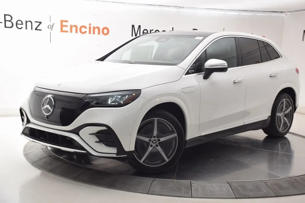 2026 Mercedes Benz EQE SUV 4MATIC photo 1