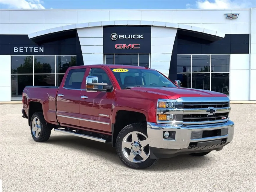 2019 Chevrolet Silverado 2500HD LTZ photo 1
