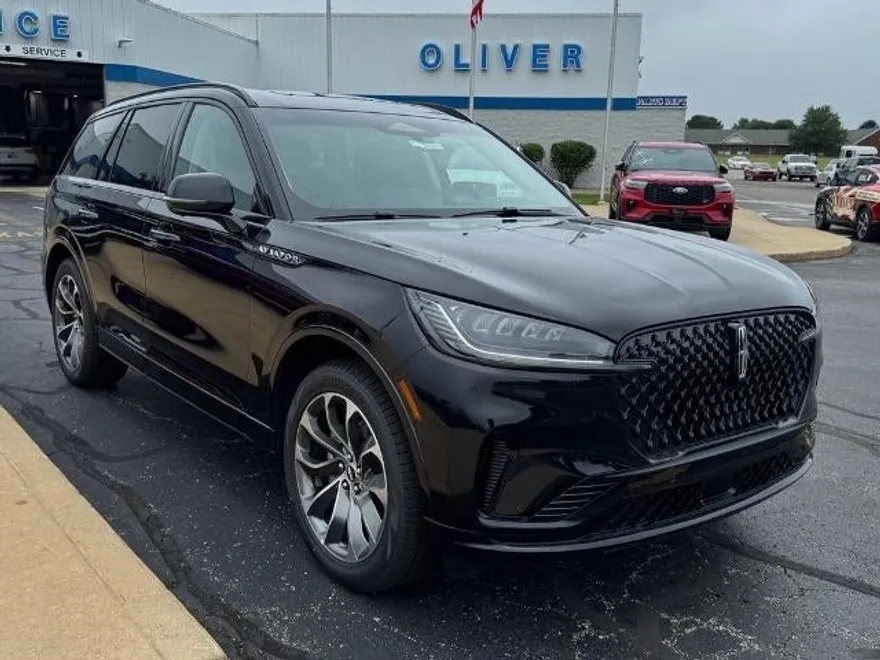2025 Lincoln Aviator Premiere photo 1