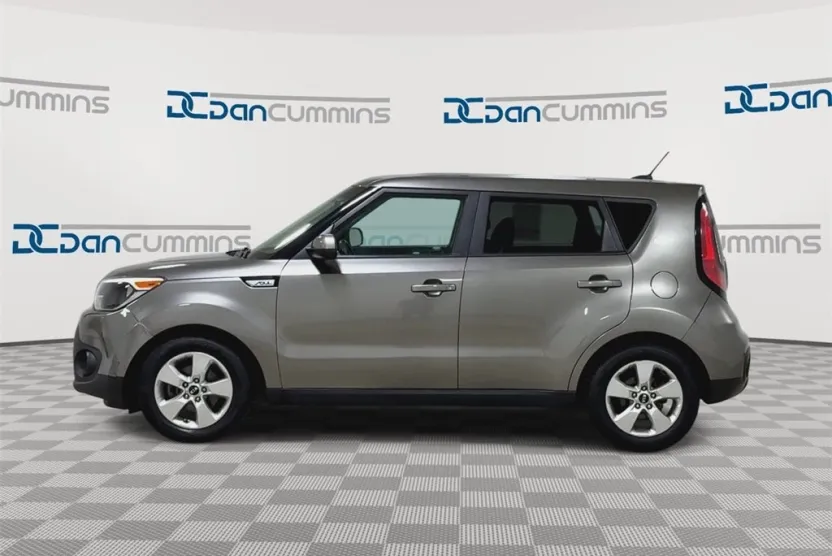2018 Kia Soul Base photo 1