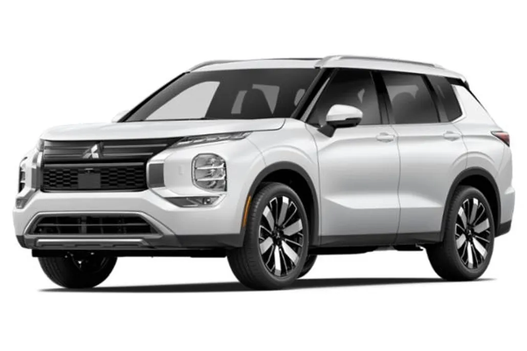 2025 Mitsubishi Outlander SEL photo 1