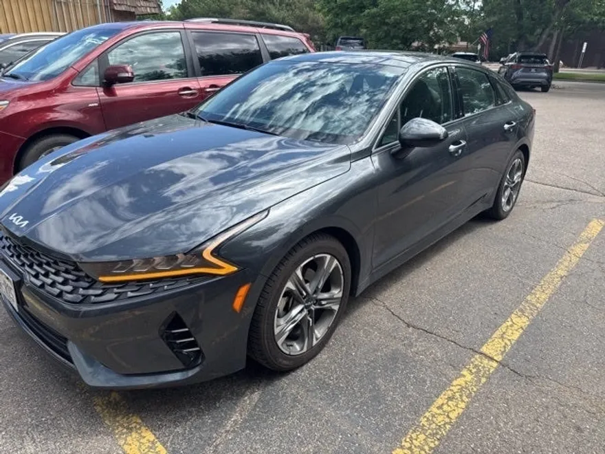 2023 Kia K5 EX photo 1