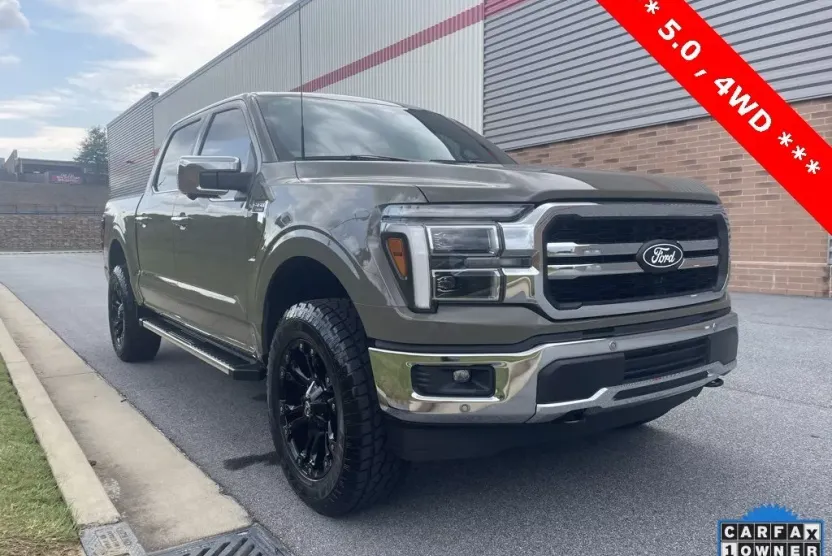 2025 Ford F-150 Lariat photo 1