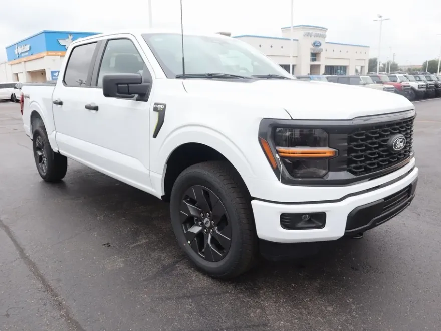 2025 Ford F-150 STX photo 1