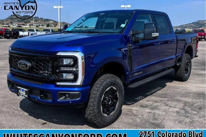 2026 Ford F-350 Lariat photo 1