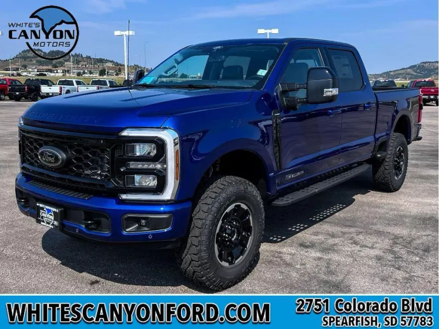 2026 Ford F-350 Lariat photo 1