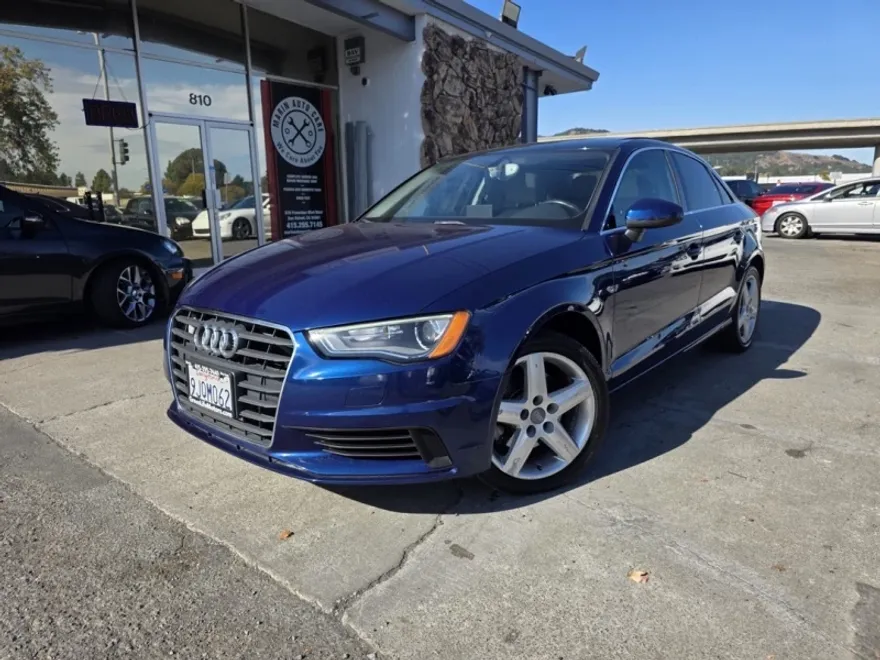 2015 Audi A3 1.8T Premium Plus photo 1