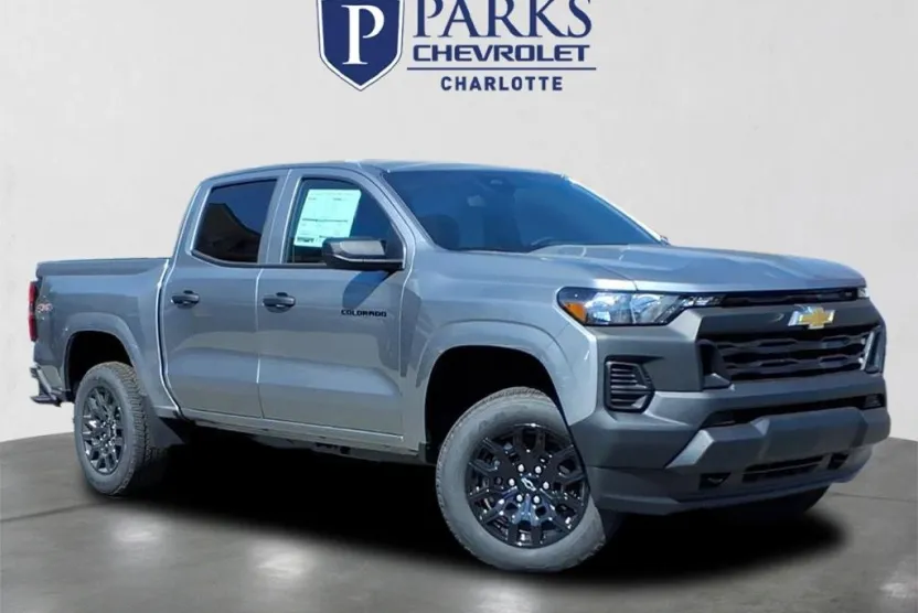 2026 Chevrolet Colorado Work Truck photo 1