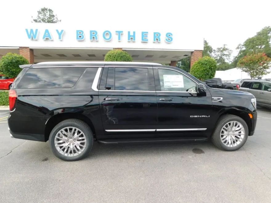 2024 Gmc Yukon XL Denali photo 1