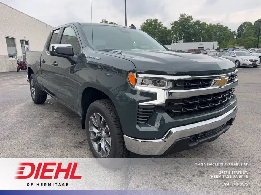 2025 Chevrolet Silverado 1500 LT photo 1