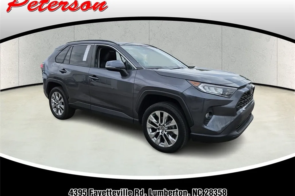 2021 Toyota RAV4 XLE Premium photo 1