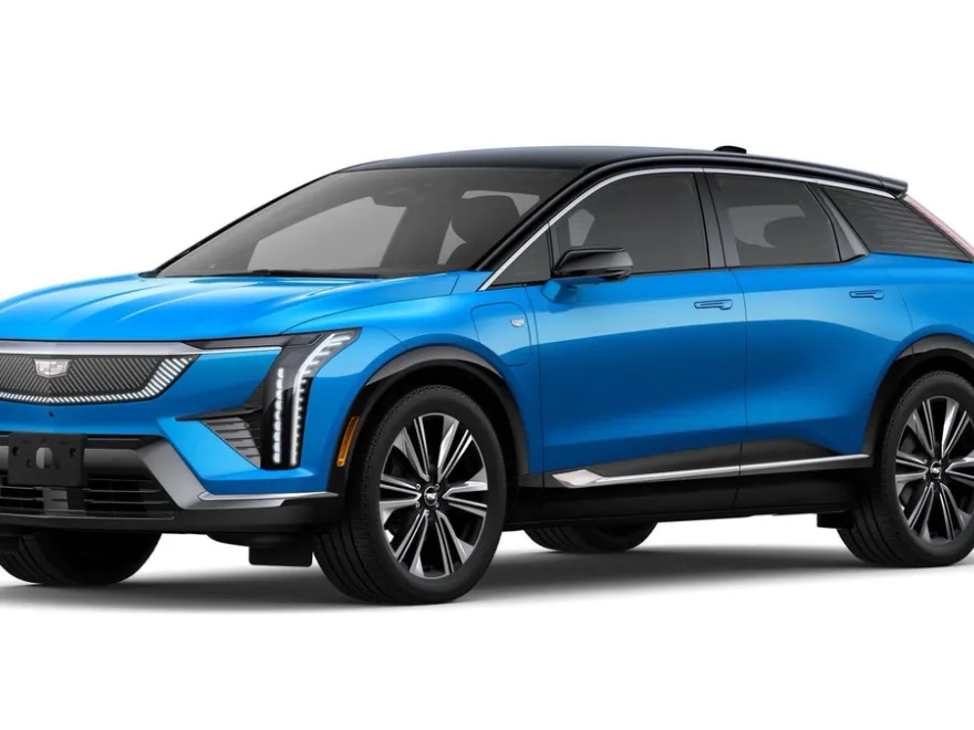 2025 Cadillac Optiq Luxury photo 1