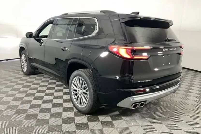 2025 Gmc Acadia Denali photo 1