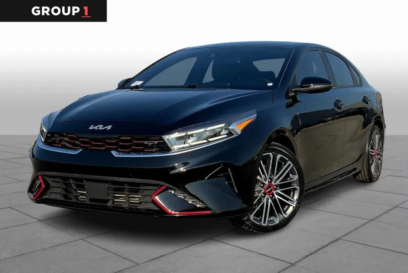 2022 Kia Forte GT photo 1