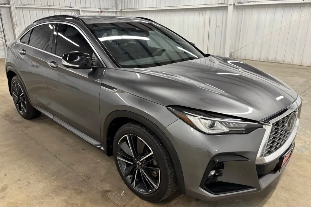 2023 Infiniti QX55 Luxe photo 1