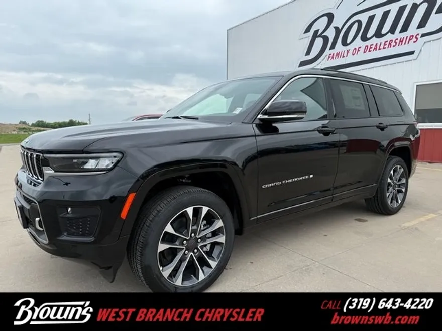 2025 Jeep Grand Cherokee Overland photo 1