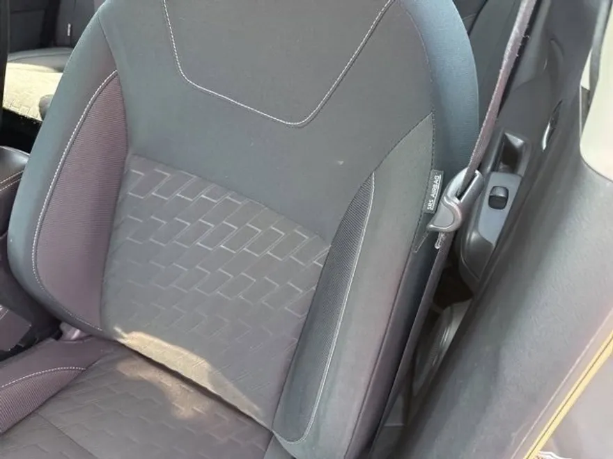 2024 Nissan Kicks SV photo 1