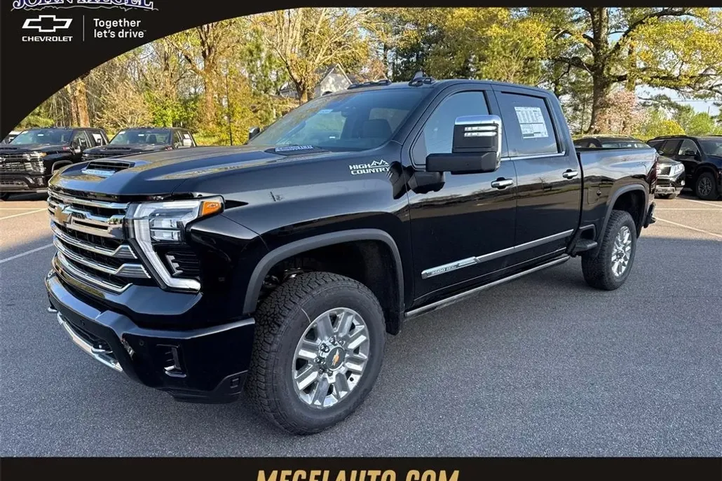 2025 Chevrolet Silverado 3500HD High Country photo 1