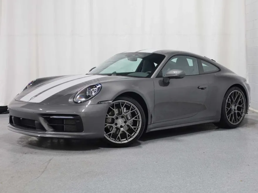 2022 Porsche 911 photo 1