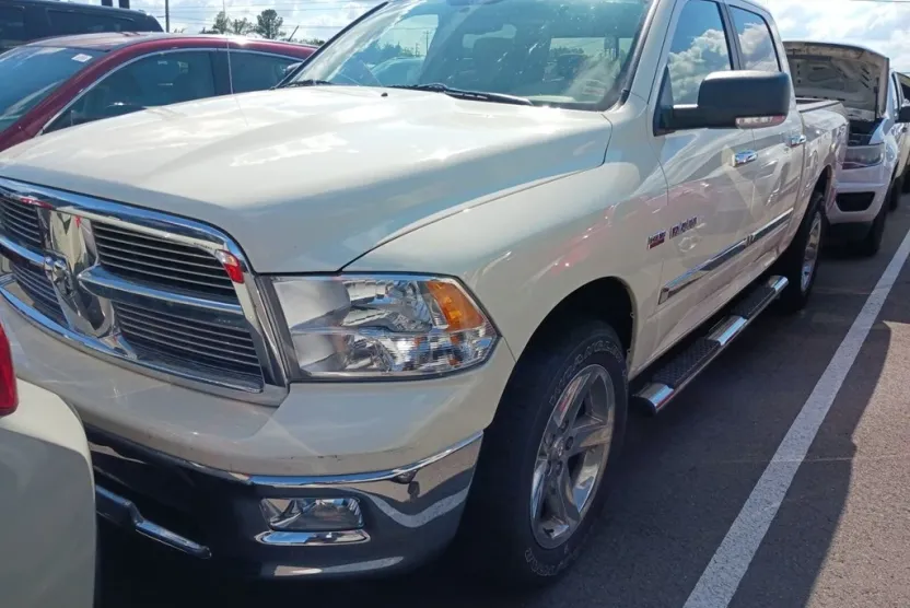 2010 Dodge Ram photo 1