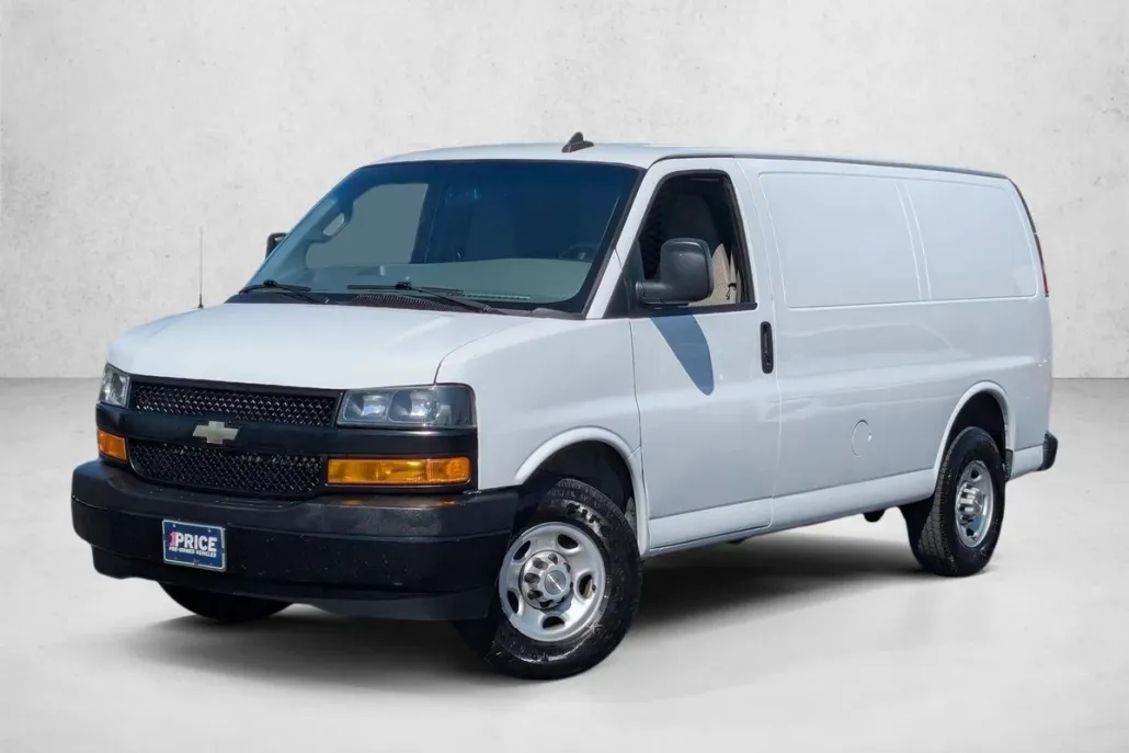 2020 Chevrolet Express 2500 Work Cargo Van photo 1