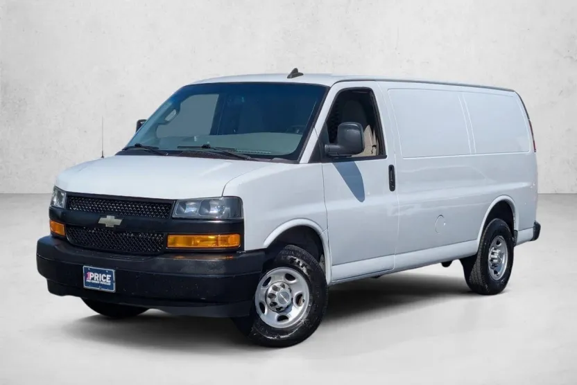 2020 Chevrolet Express 2500 Work Cargo Van photo 1