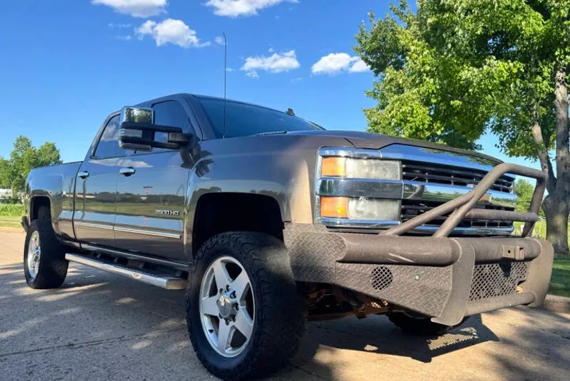 2015 Chevrolet Silverado 2500HD LTZ photo 1