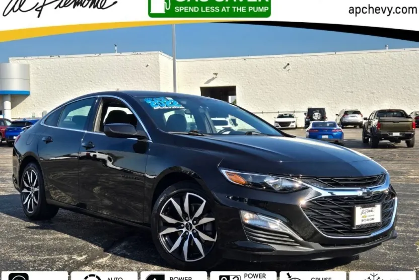 2022 Chevrolet Malibu RS photo 1
