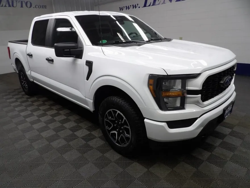 2023 Ford F-150 XL photo 1