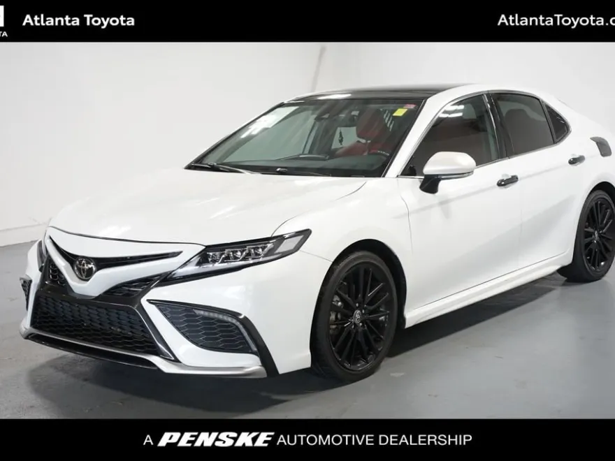 2022 Toyota Camry XSE photo 1