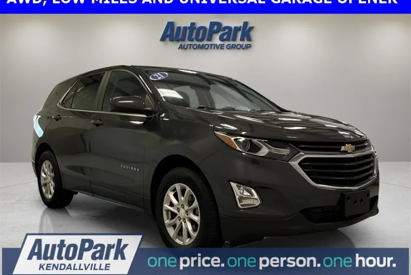 2021 Chevrolet Equinox LT photo 1