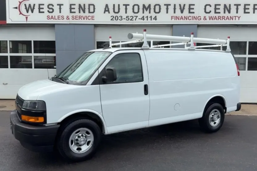 2018 Chevrolet Express Cargo Van 2500 photo 1