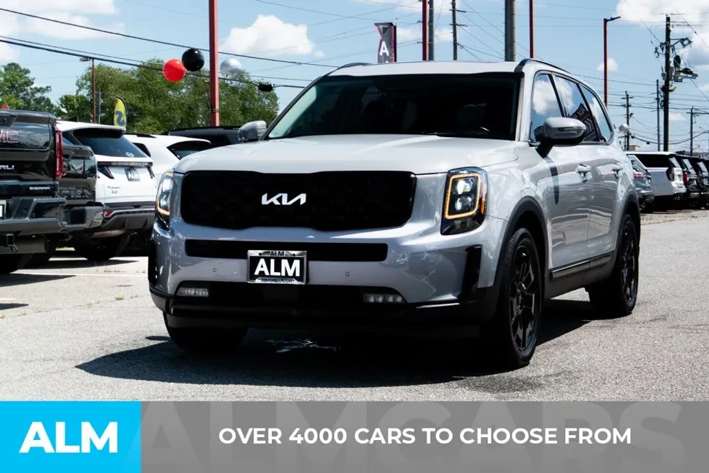 2022 Kia Telluride SX photo 1