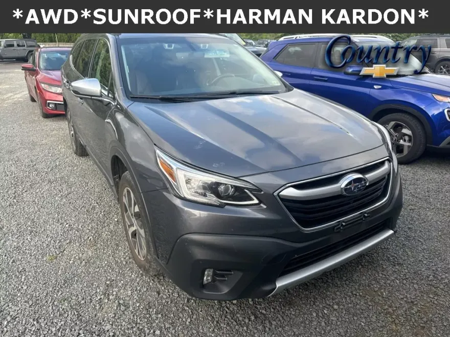2022 Subaru Outback Touring photo 1
