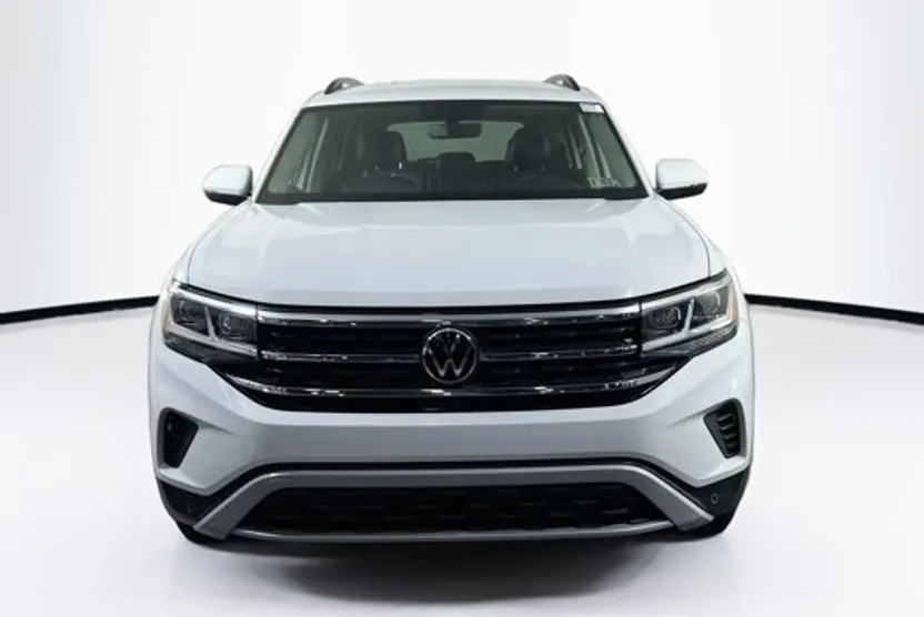 2022 Volkswagen Atlas SE Technology photo 1