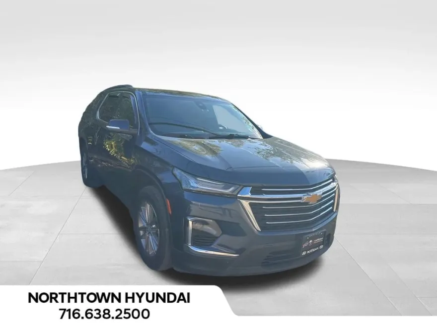 2023 Chevrolet Traverse photo 1