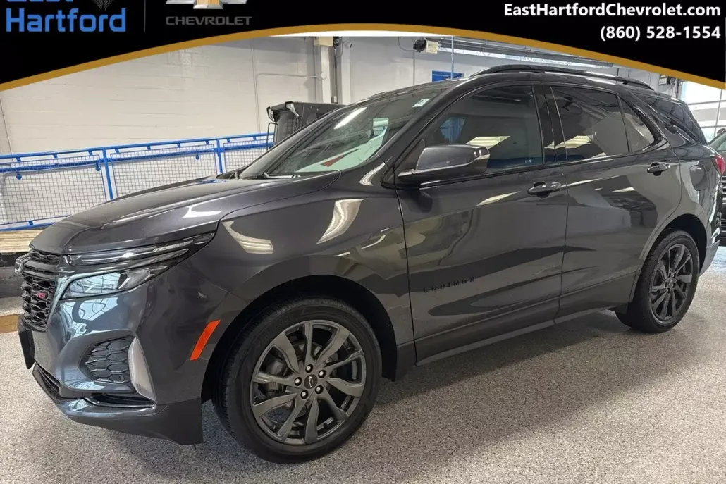 2022 Chevrolet Equinox RS photo 1