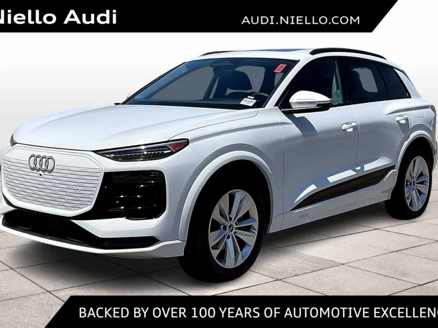 2025 Audi Q6 E-tron Premium Plus photo 1