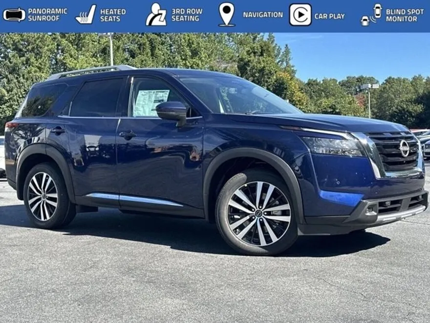 2025 Nissan Pathfinder Platinum photo 1