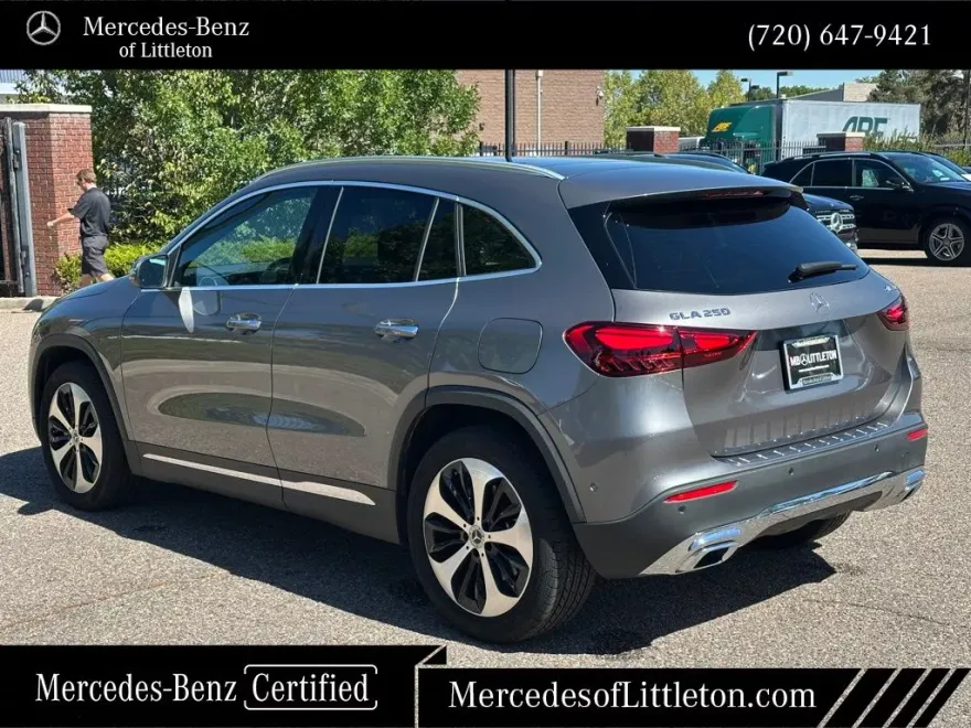2025 Mercedes Benz GLA 250 4MATIC photo 1