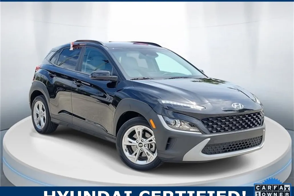 2023 Hyundai Kona SEL photo 1