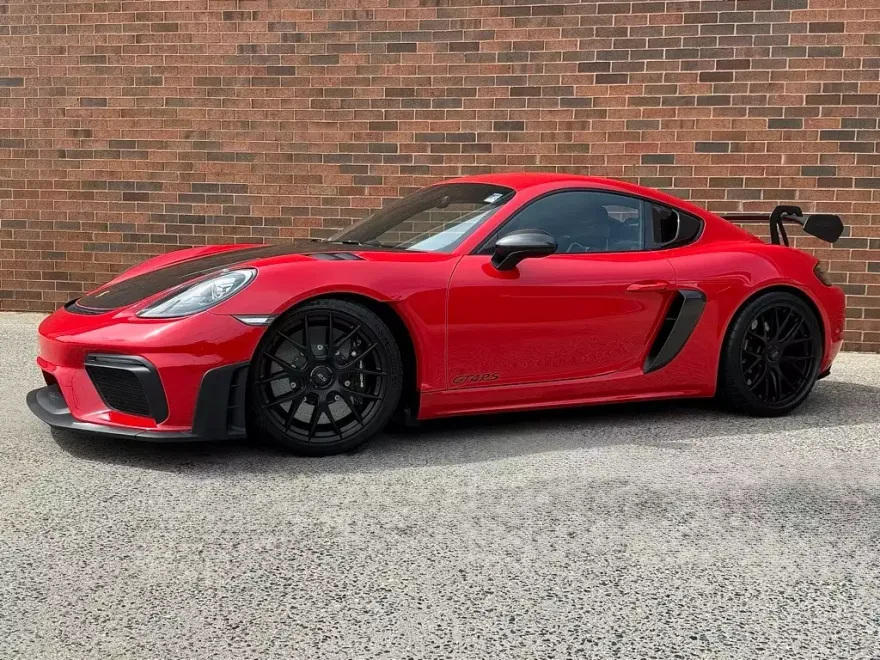 2023 Porsche Cayman GT4 RS photo 1