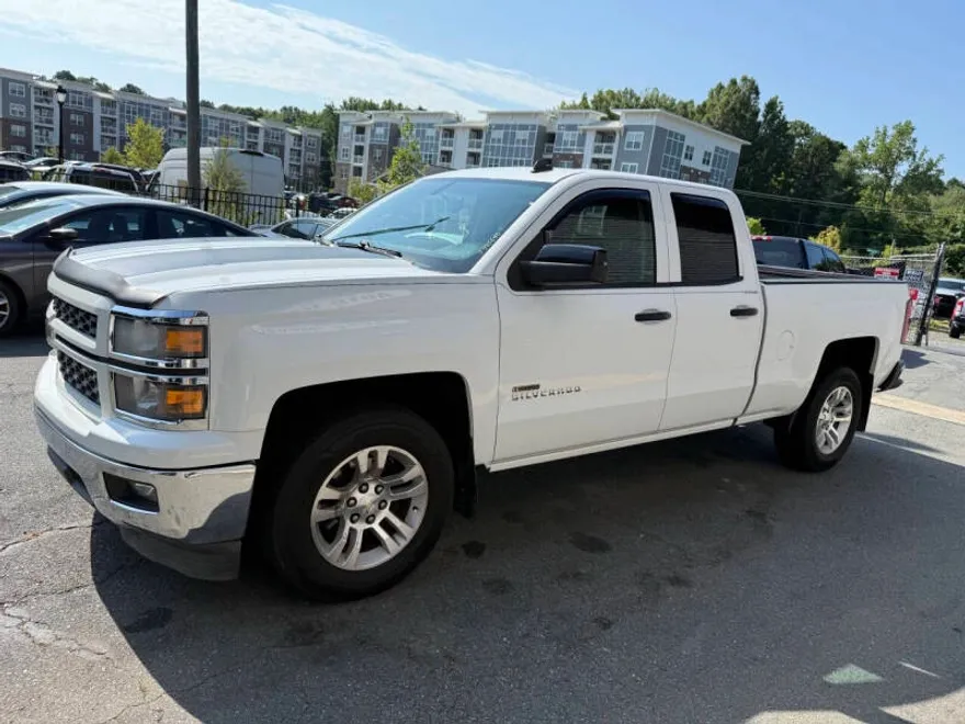 2014 Chevrolet Silverado 1500 LT photo 1