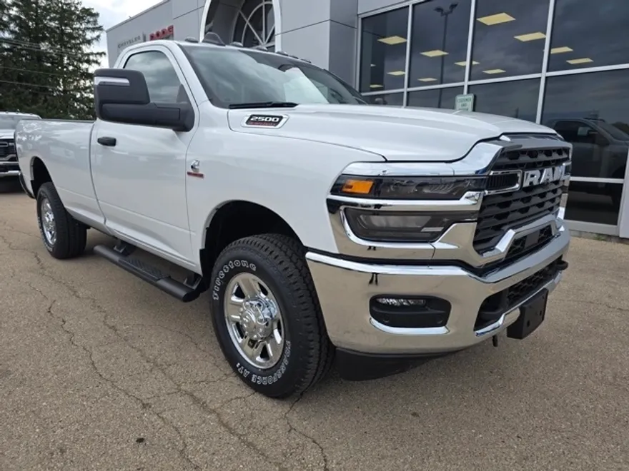 2025 Ram 2500 Tradesman photo 1