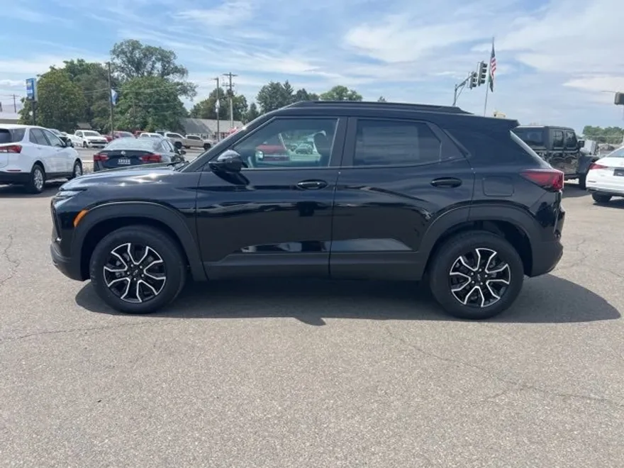 2026 Chevrolet Trailblazer ACTIV photo 1