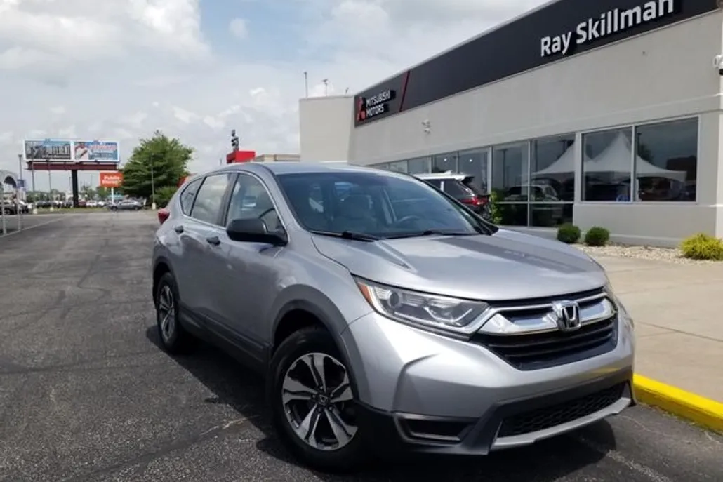 2019 Honda CR-V LX photo 1
