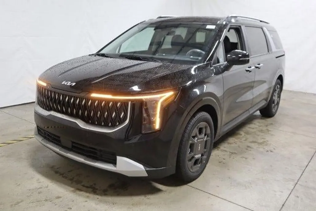 2025 Kia Carnival EX photo 1
