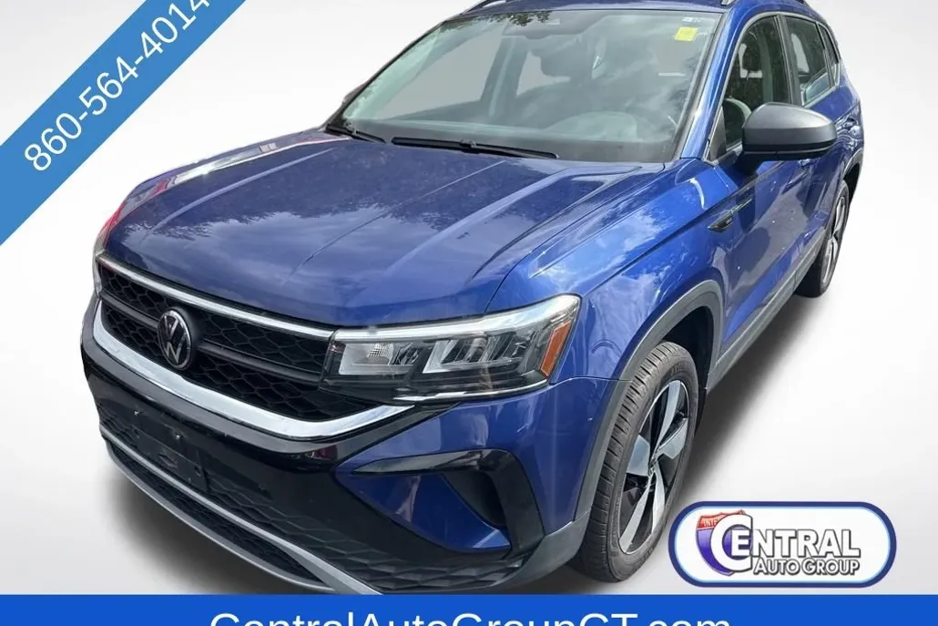 2024 Volkswagen Taos S photo 1